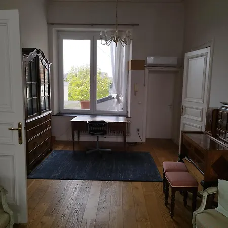 Apartment Antique Au Centre D'andenne *